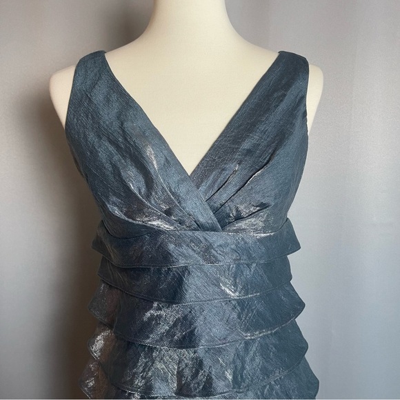 Dress Barn Blue-Green Iridescent Layered Tiered Sleeveless Dress - Size 4 - Picture 2 of 13